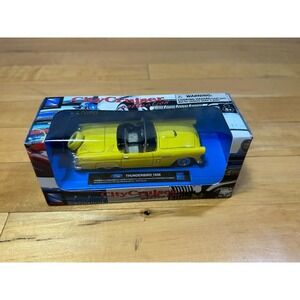 NewRay die cast car 1/43‎ City Cruiser collection 1956 Ford Thunderbird yellow